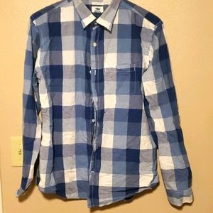 Blu an White flannel button up